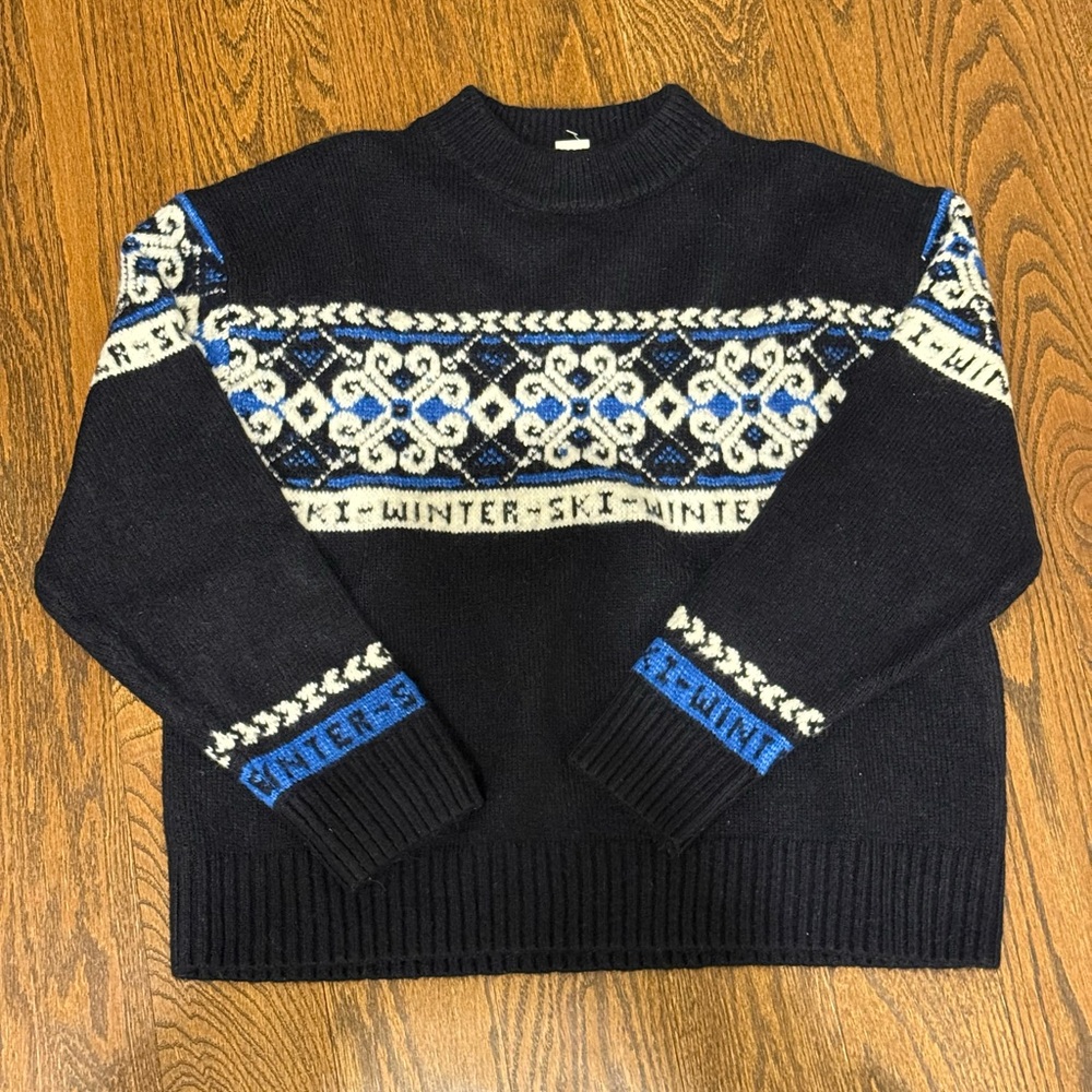 H&M Black and Blue Crewneck Sweater
